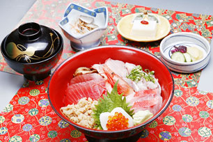 海鮮大名丼 2,350円